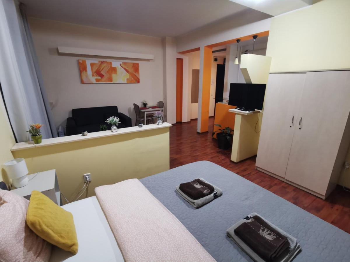 Ultracentral Apartments Bükreş Dış mekan fotoğraf